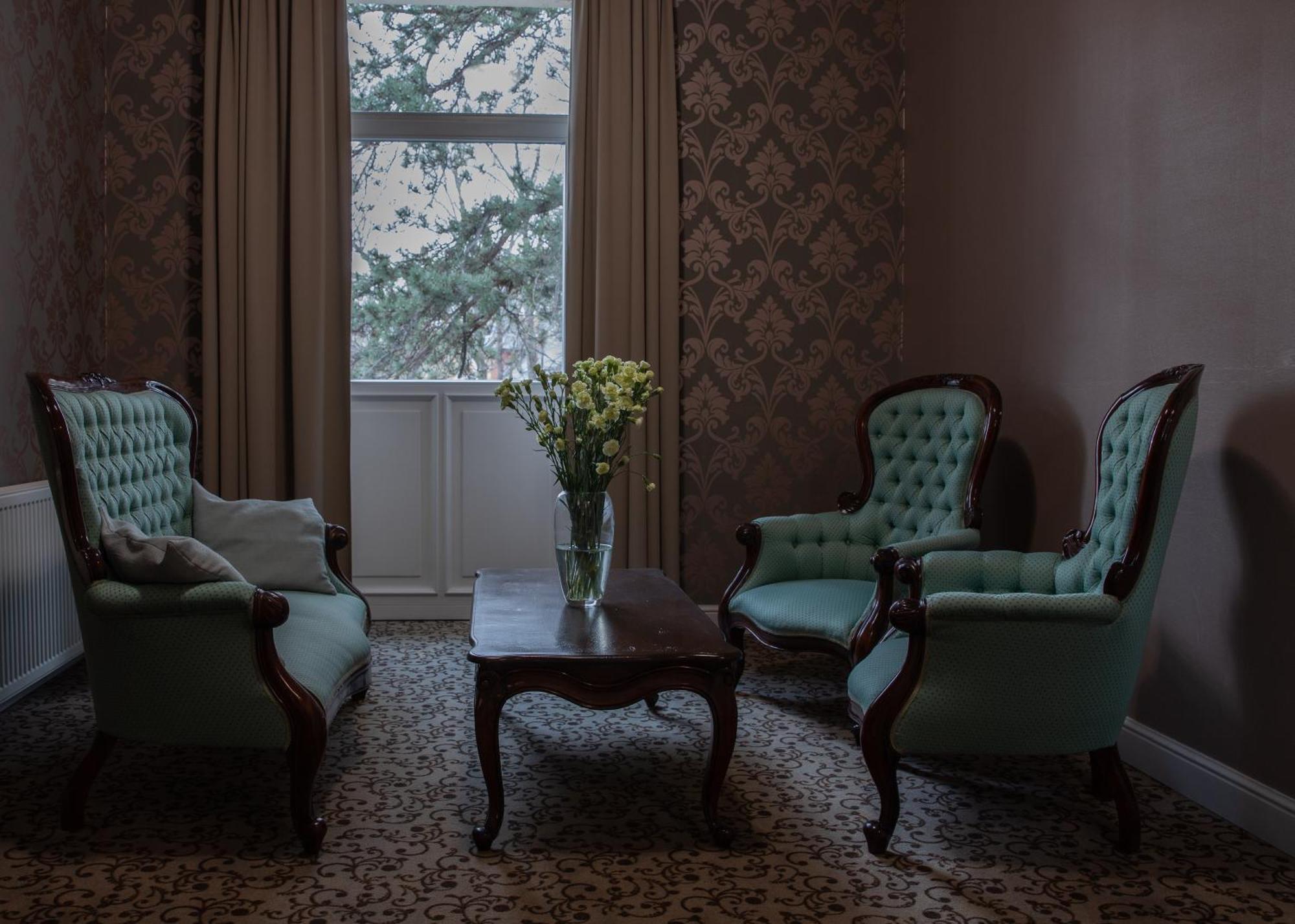 Hotel Debowy Biowellness & Spa Gory Sowie Белява Экстерьер фото